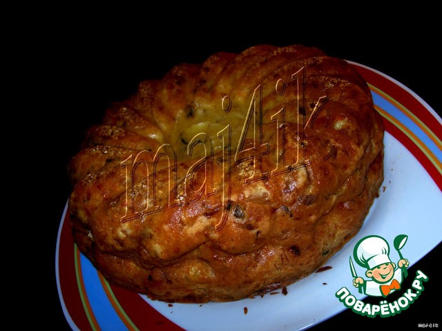 Chicken pie with mushrooms