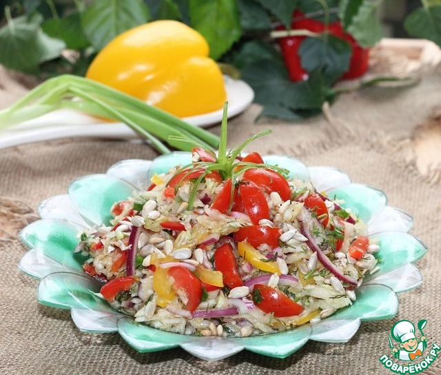 The fresh cabbage salad with sunflower seeds