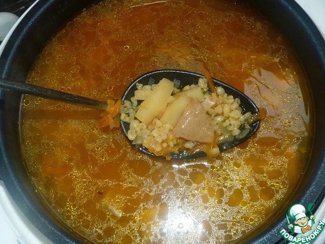 Mushroom soup with bulgur in the slow cooker