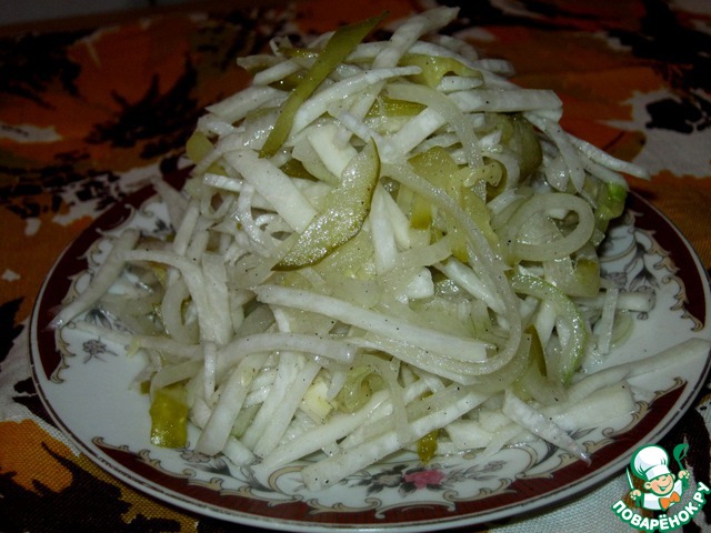 Radish salad with pickled cucumber