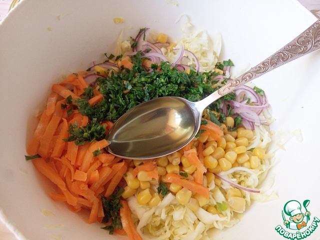 Cabbage salad with carrots and corn