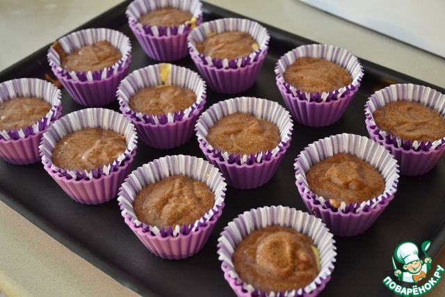 Orange-chocolate muffins