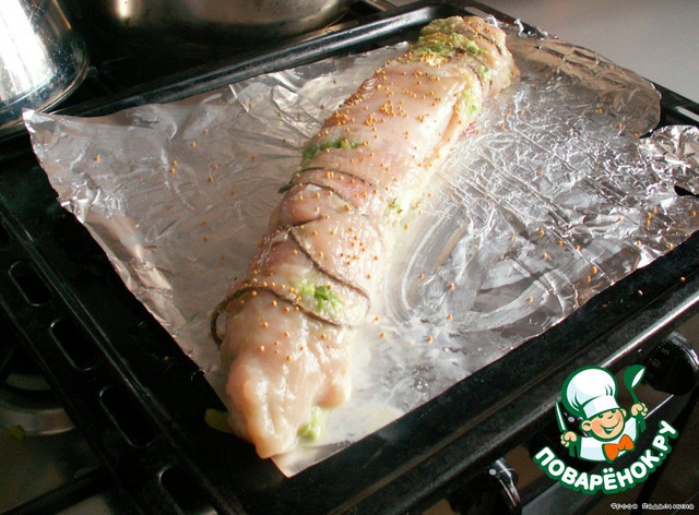 Chicken roll with green beans and mustard