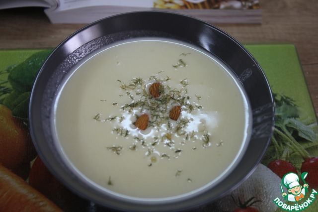 Cream soup of zucchini