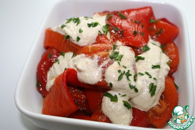 Закуска из перца с ореховым соусом