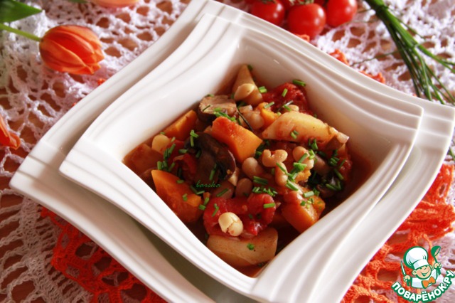 Potato and pumpkin vegetable eintopf with mushrooms and white beans
