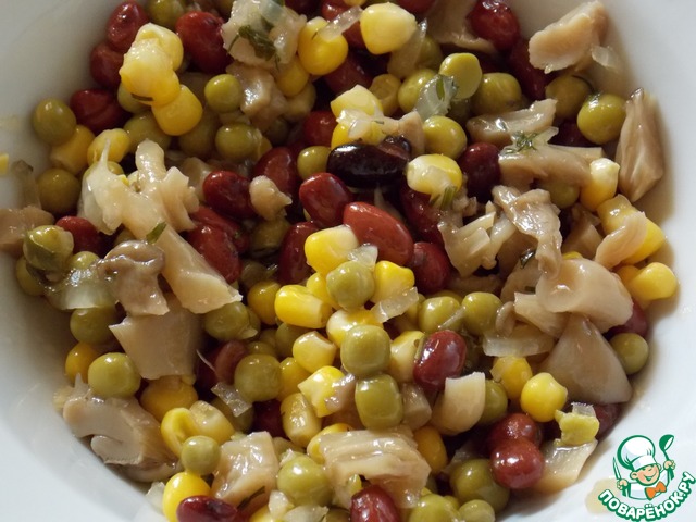 Macaroni salad