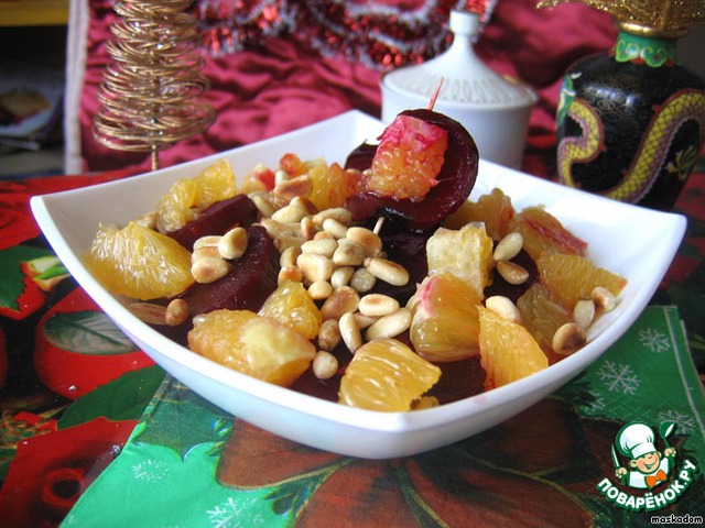 Beet salad with oranges and cognac-honey sauce