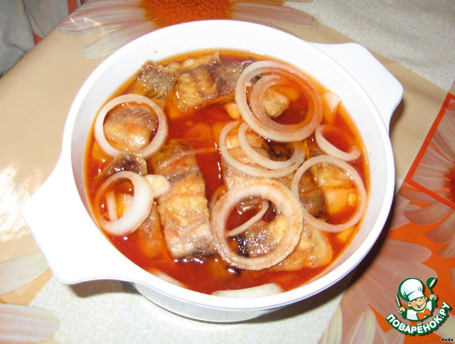 Herring in tomato sauce
