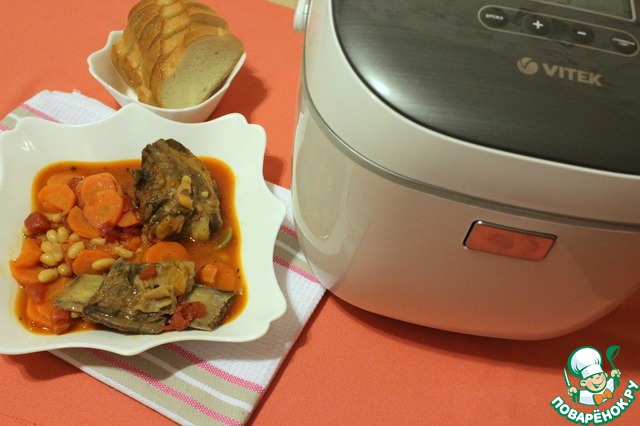 Veal ribs with beans and carrots