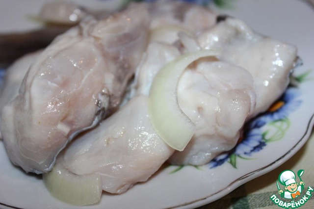 Pickled carp at home