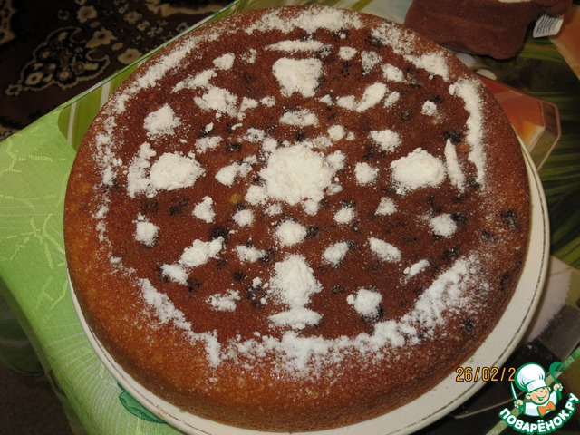 Manna with raisins in multivarka