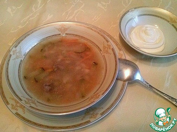 Pickle with chicken liver and barley