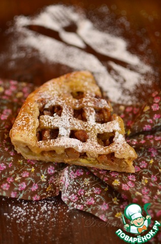 Pie with celery and apples