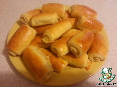 Rolls with cheese