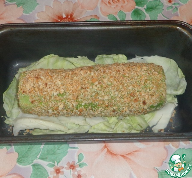 Кабачок, фаршированный мясом и рисом