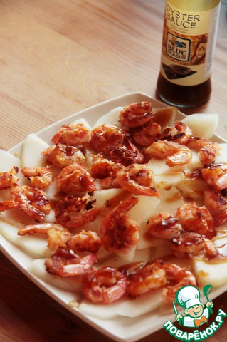 Carpaccio of melon with prawns