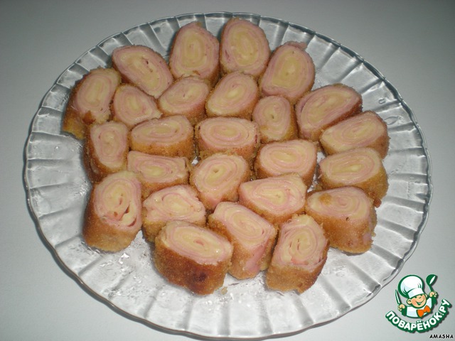 Ham rolls with cheese