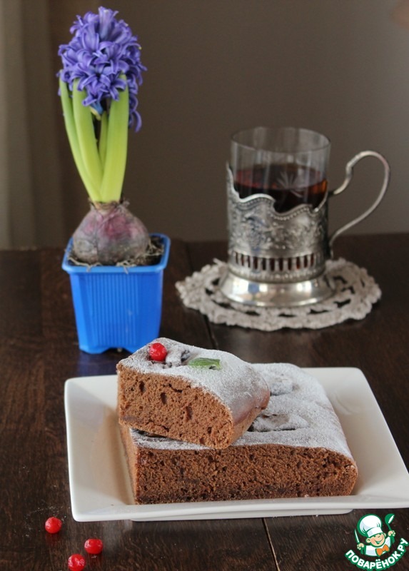 Banana coffee cake with dates