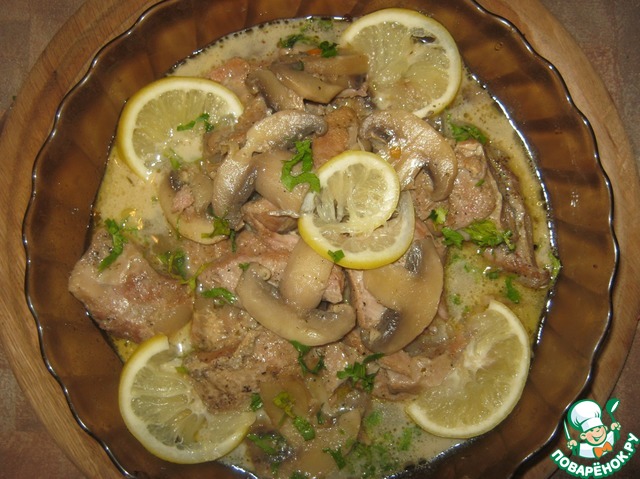 Veal breast in French with mushrooms