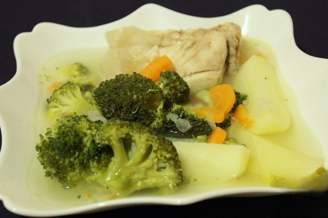 Диетический рыбный супчик с брокколи