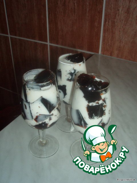 Cubes of coffee jelly in milk