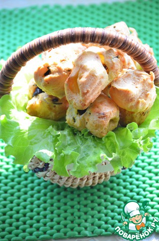 Mushroom appetizer in a custard test