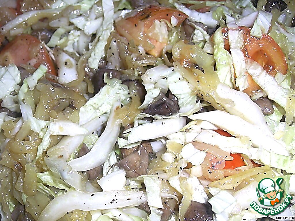 Warm salad with porcini mushrooms