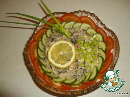 Salad with crab meat 