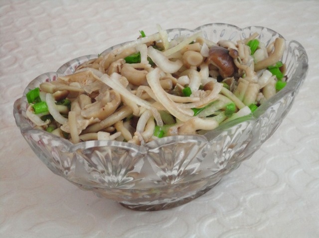 Mushrooms almost in Korean