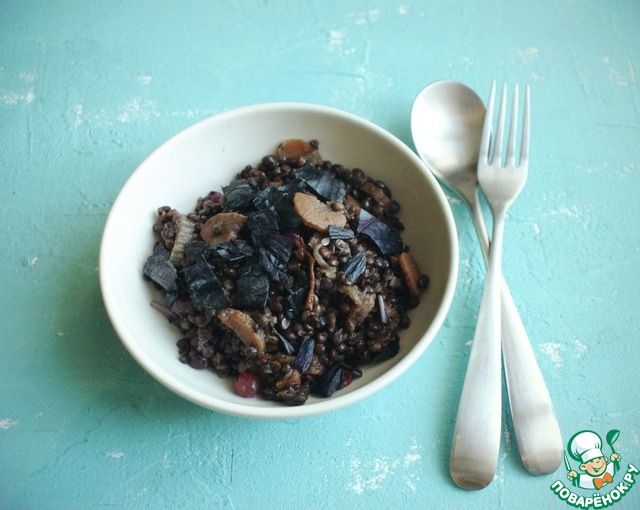 Lentils with vegetables and cranberries