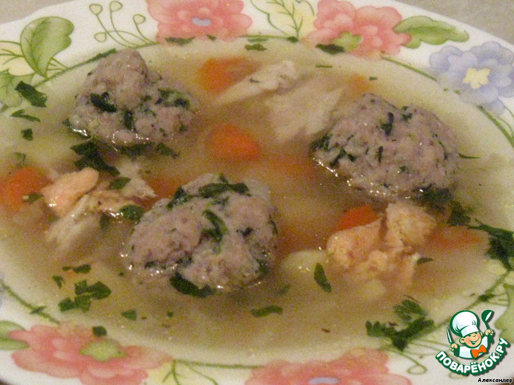 Soup with fish meatballs