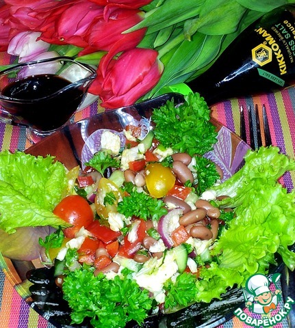 Salad with beans and vegetables