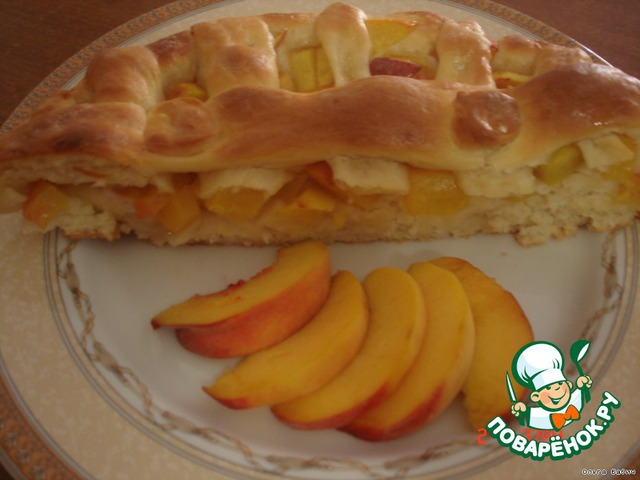 Flan with peaches