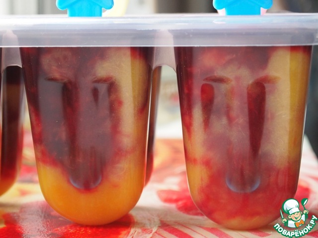 Peach cherry fruit ice