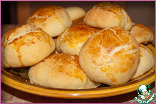 Sweet soft buns with potatoes and lemon zest