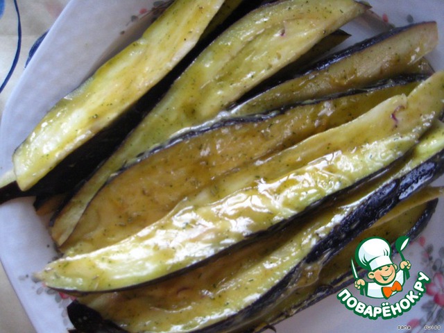 Marinated eggplant with honey and mustard