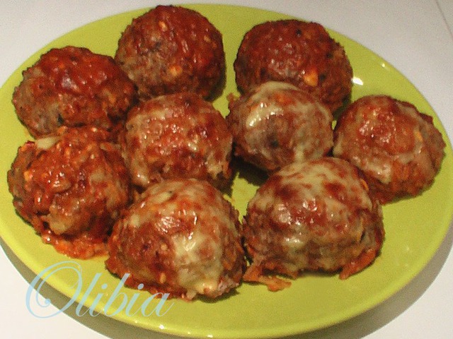 Meat hedgehogs in the oven