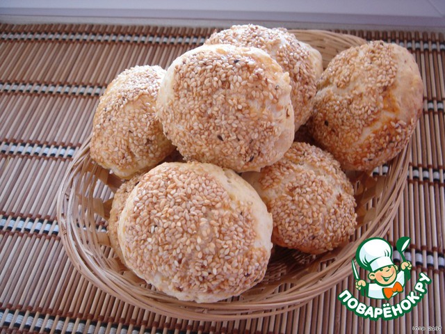 Turkish buns with cheese