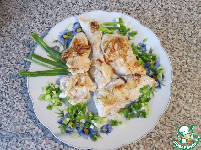 Diet chicken breast in yogurt