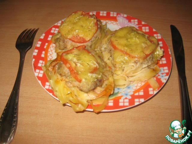 Nest of pasta with minced meat