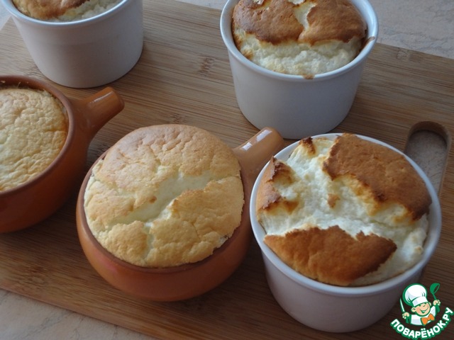 Rice soufflé with raisins