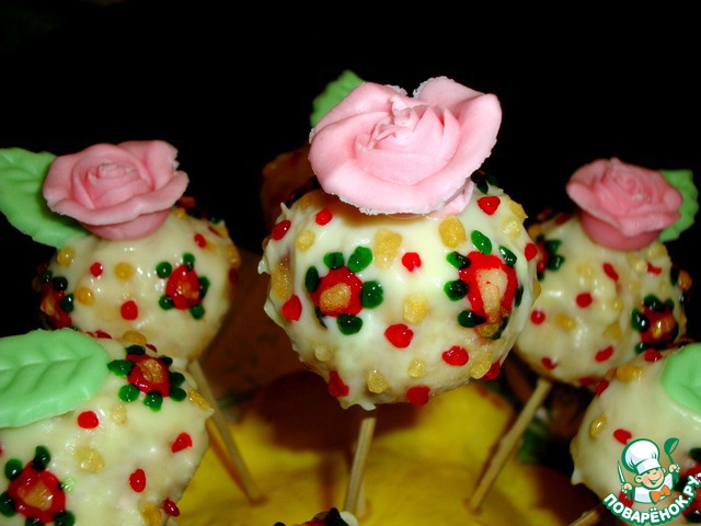 Easter cakes on skewers