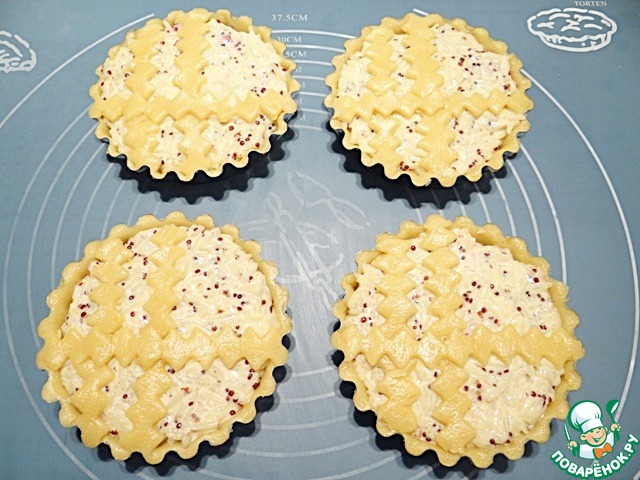 Shortbread tartlets with Fig and raspberries