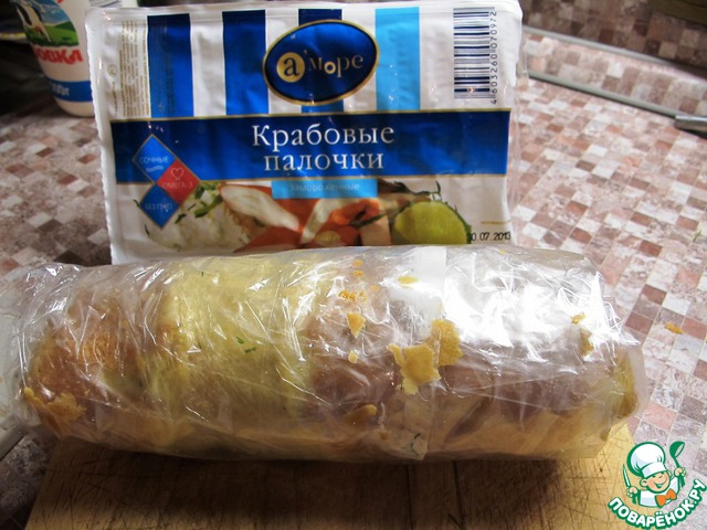 Roll-Frittata with crab filling