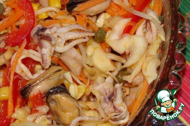 Vegetable bouquet with seafood
