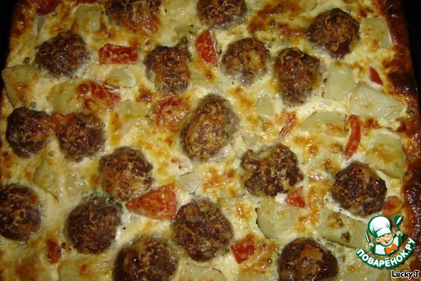 Berlin casserole with meatballs