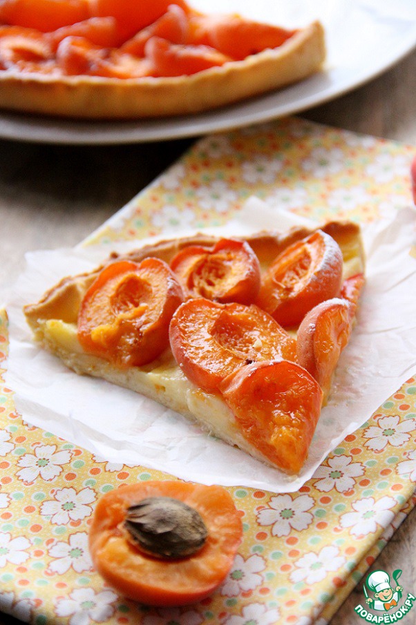 Apricot tart