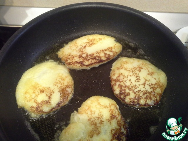 Herring on potato pancakes