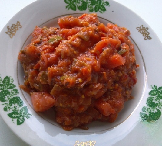 Stew with stomachs in a slow cooker